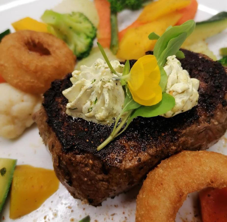 Steakhouse Fieg Hotel Fuschl am See Buitenkant foto